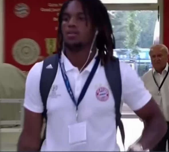 Renato Sanches si allontana – Hoeness: “Resterà al Bayern anche l’anno prossimo”