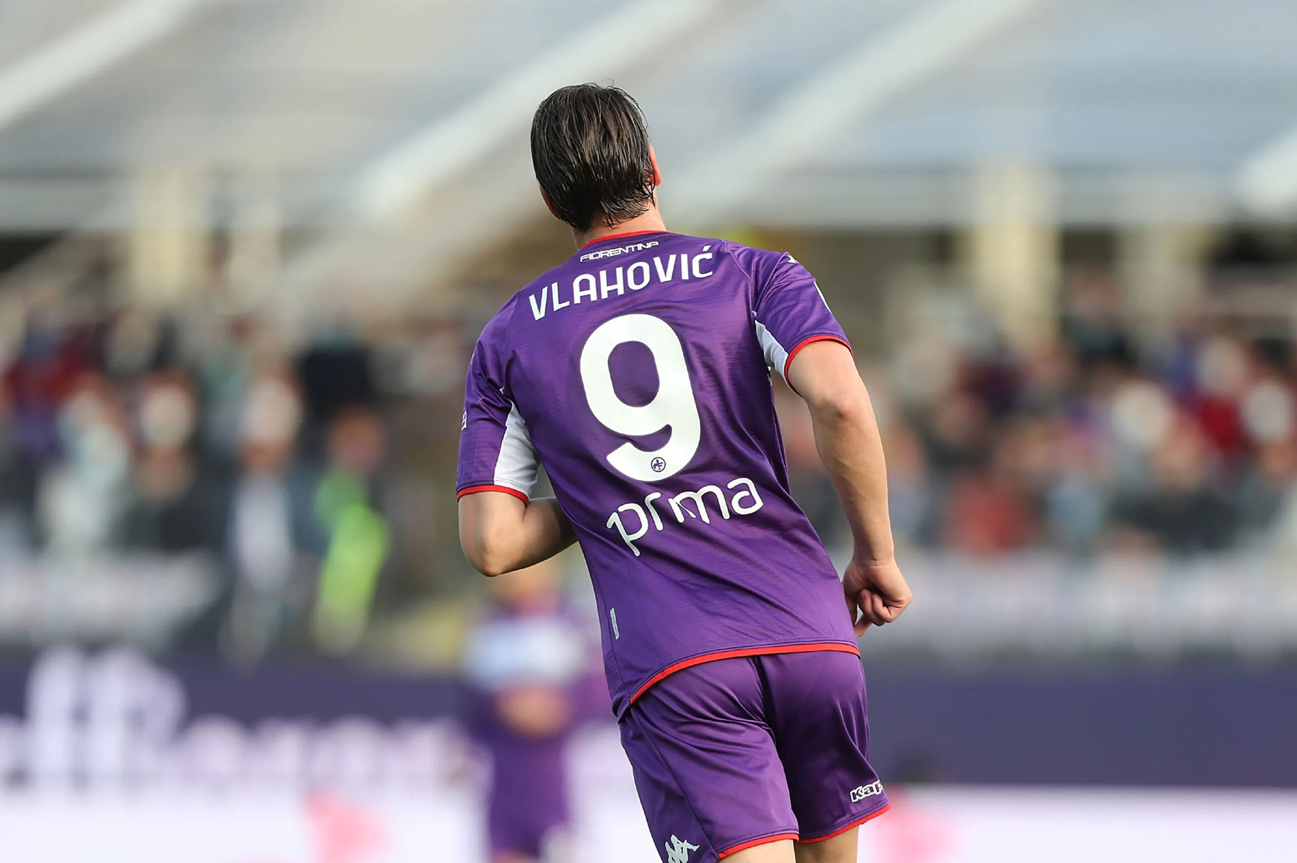 Una big europea piomba su Vlahovic: pronti tre giocatori per la Fiorentina