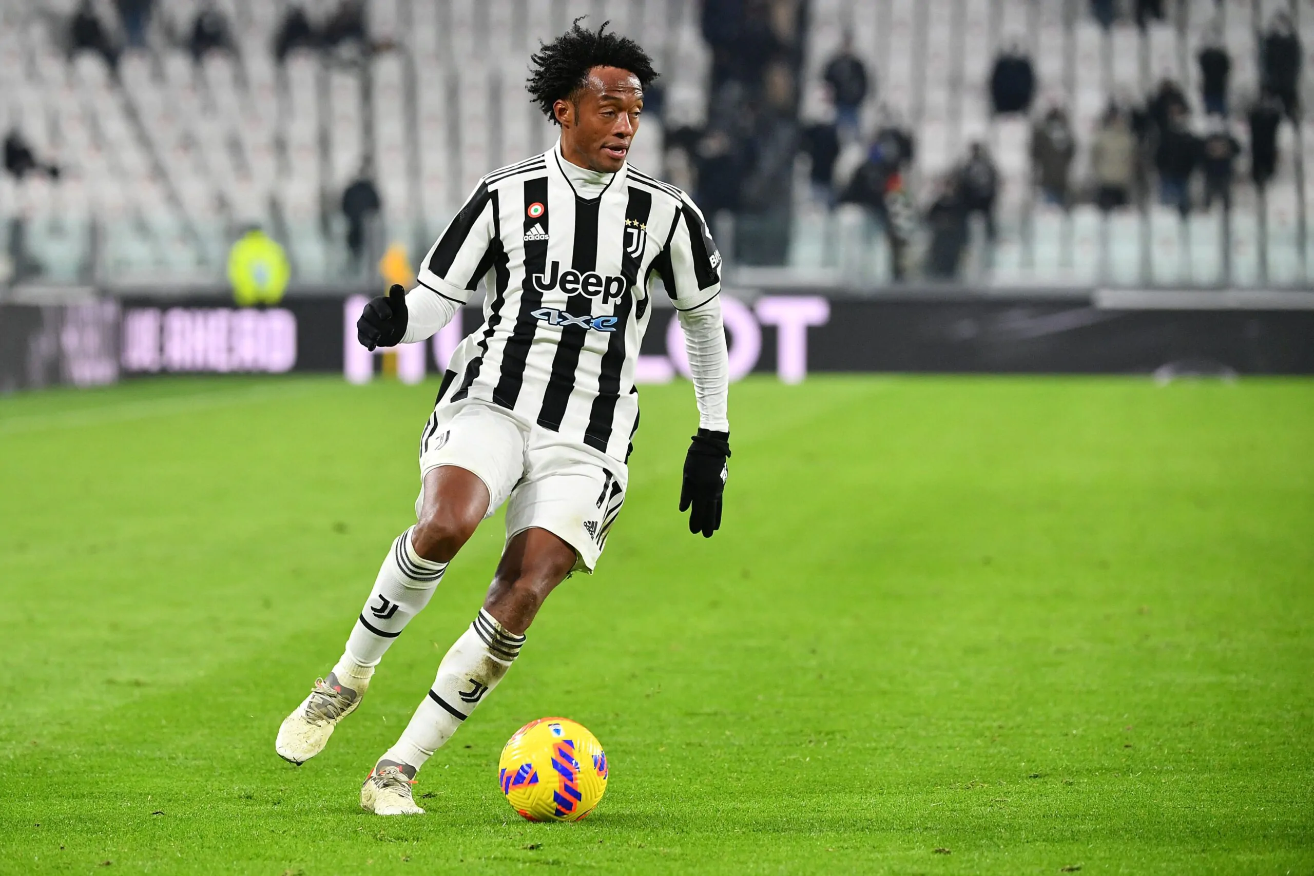 UFFICIALE | Cuadrado rinnova fino al 2023: il comunicato