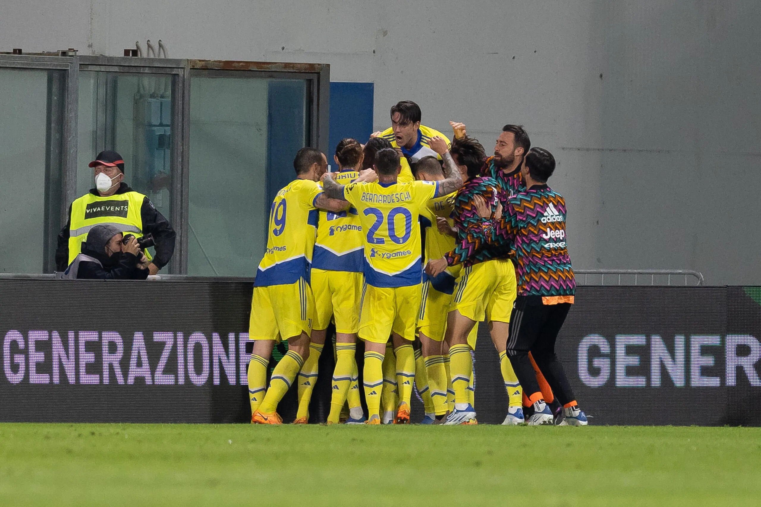 Futuro incerto per l’attaccante della Juve: sulle sue tracce il PSG