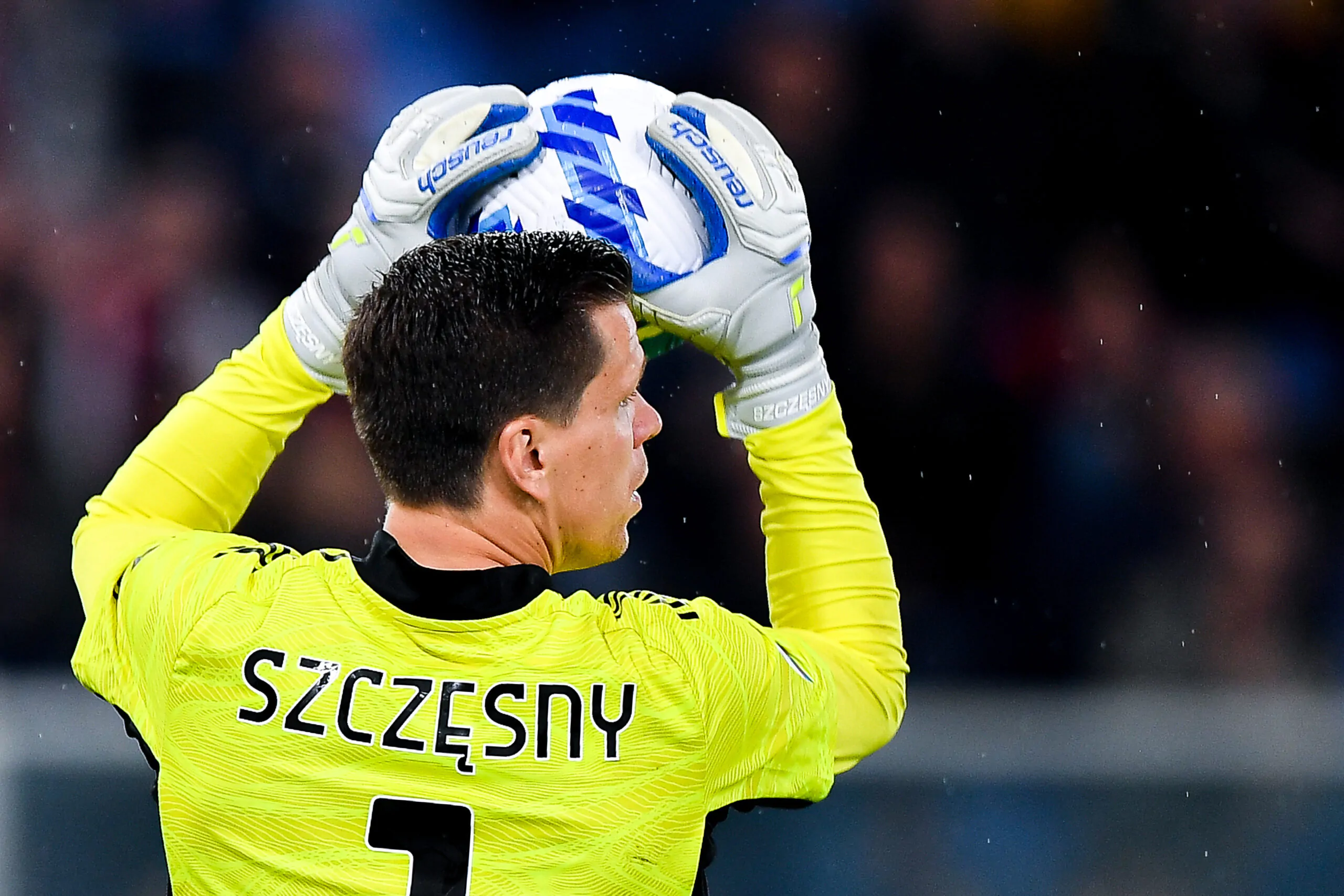 Calciomercato Juve, non solo Vicario per il dopo Szczesny: si monitora un altro italiano!