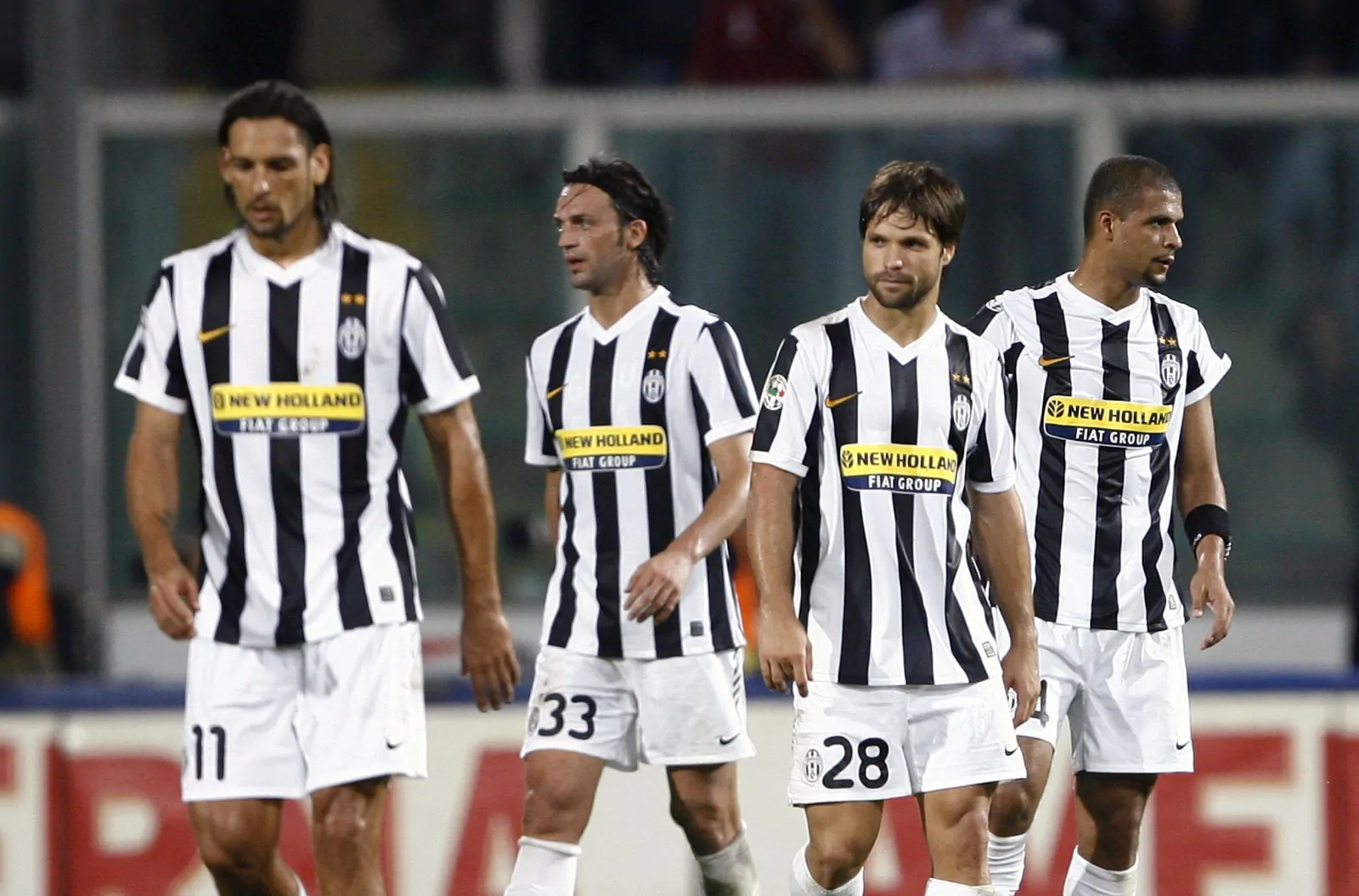 L’ex Juve vince l’ultimo trofeo e dice addio al calcio: la notizia