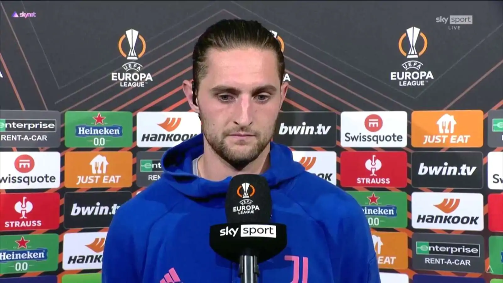 Rabiot addolorato e incredulo: “Non capisco perché l’arbitro non è stato richiamato dal Var”