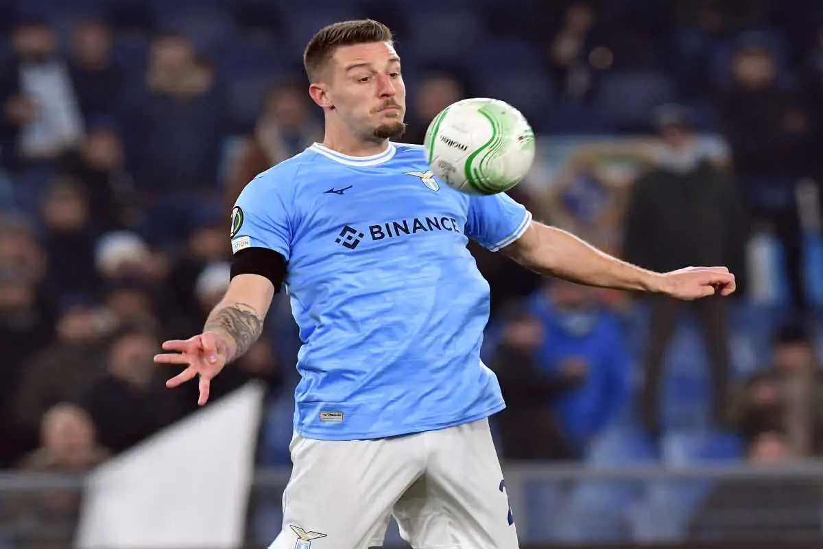 La Juventus non molla Milinkovic, offerta una contropartita di lusso alla Lazio