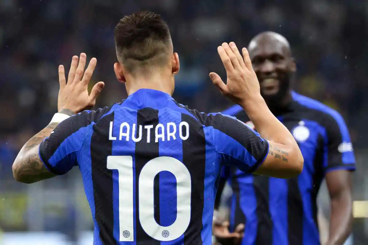 Lautaro attacca Lukaku