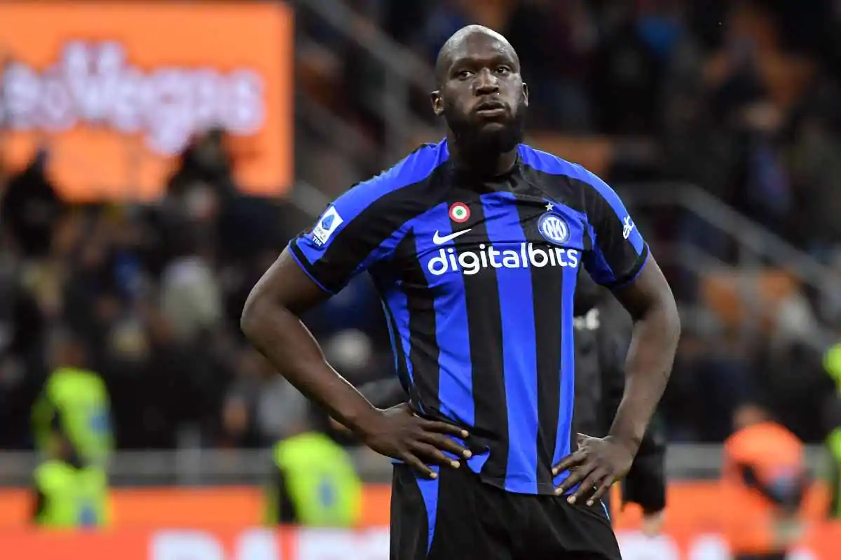 L'agente di Lukaku ostacola la Juve: tentativo dall'Arabia