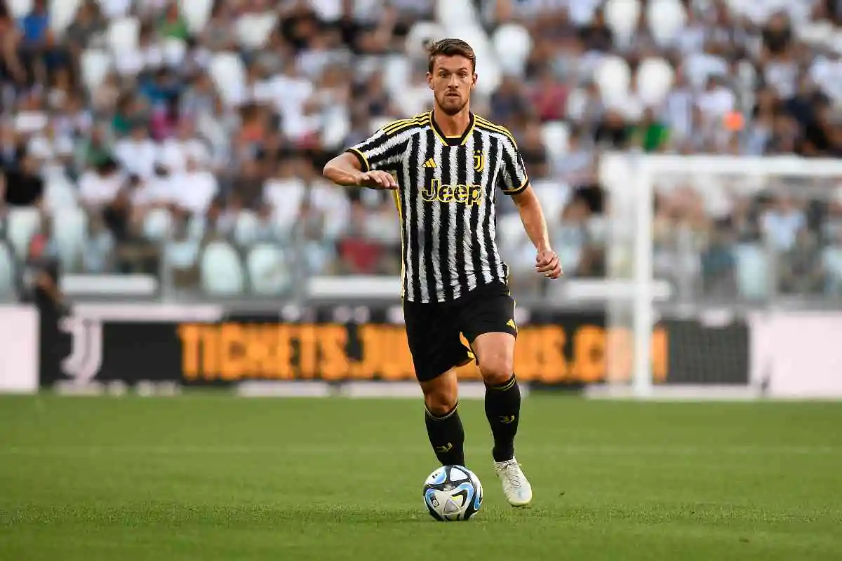 ESCLUSIVA AGENTE RUGANI