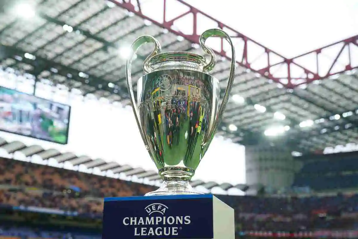 Cambia tutto in Champions League