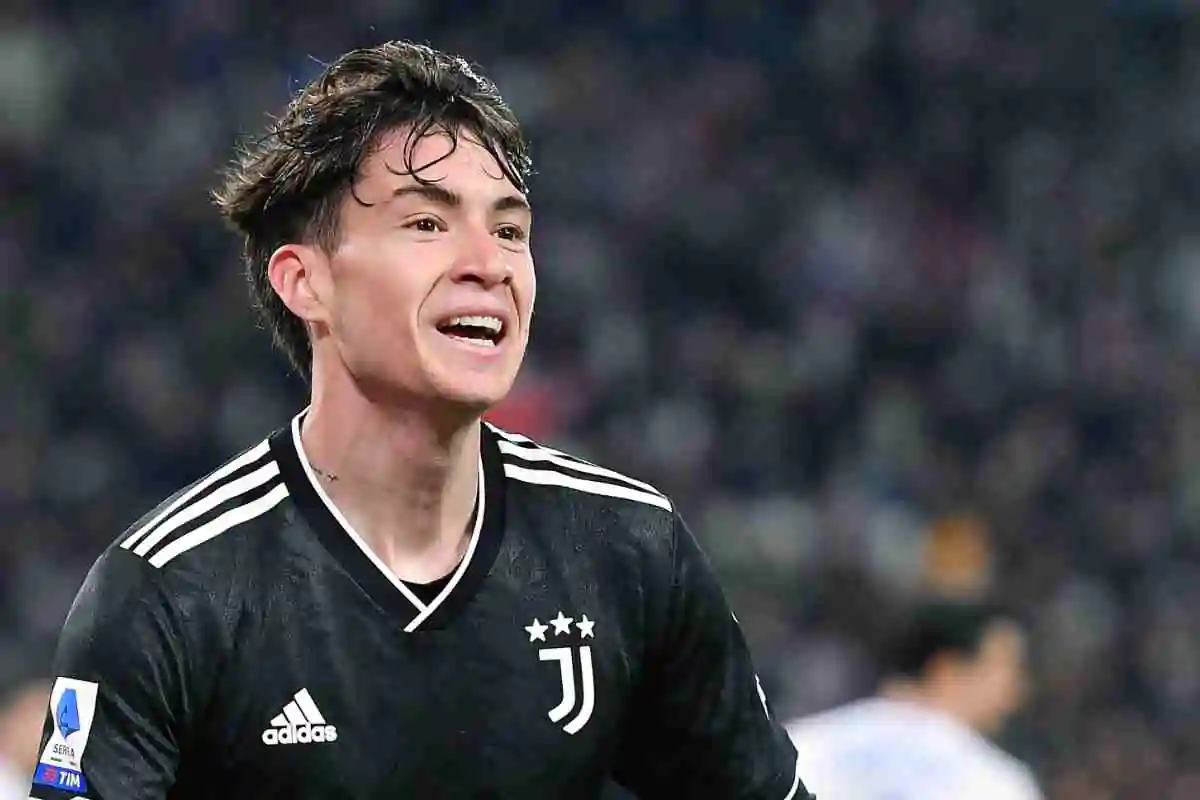 Maglia Juve 2023/24: l'anticipazione e tutti i dettagli