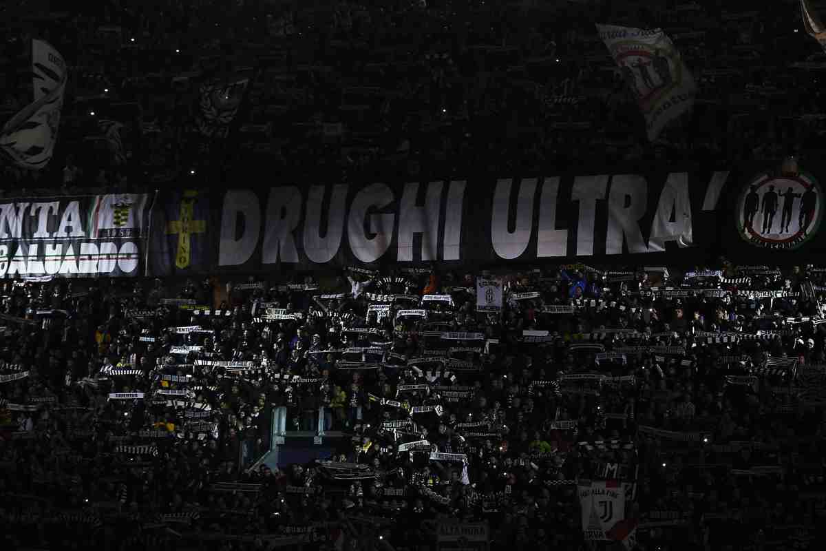 Furia pre derby: il gesto degli ultras bianconeri