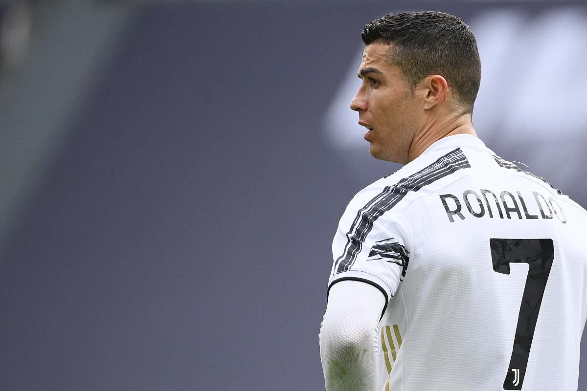Nuova mossa nella battaglia tra Ronaldo e la Juventus