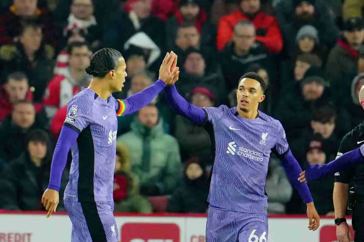 Alexander-Arnold e Van Dijk